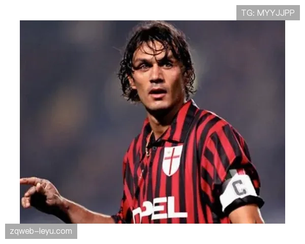 马尔蒂尼:无声英雄铸就球队脊梁,韧性与激情引领辉煌新篇章 马尔蒂尼:无声英雄铸就球队脊梁,韧性与激情引领辉煌新篇章